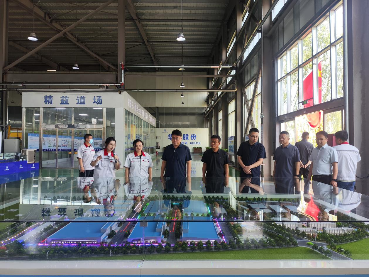 202505211511199973 惠企政策零距离 精准服务促发展 ——洪洞县人社局入企送政策送服务